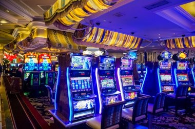 Hot Pot slot game interface showing cascading symbols and bonus feature on rtplive188